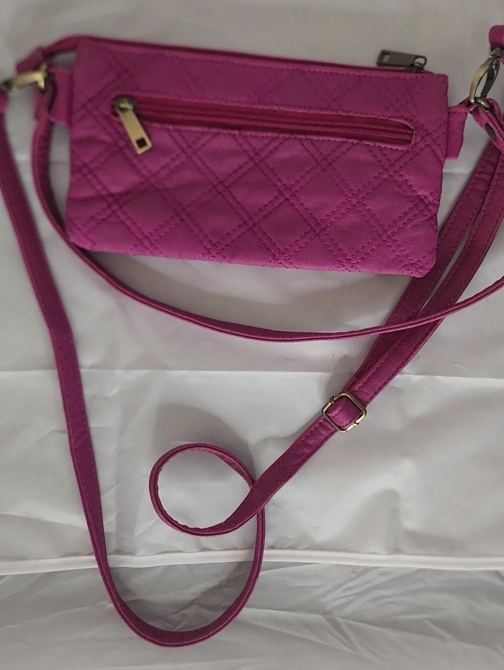 Marc Jacobs Quilted Crossbody Bag in Hot Pink Greay Shape!!